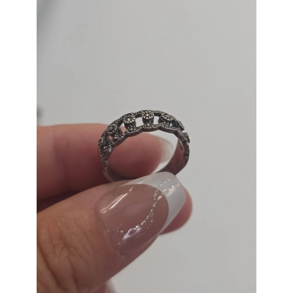 Vintage 925 Sterling Silver Marcasite Filigree Scalloped Band Ring Size 8.5